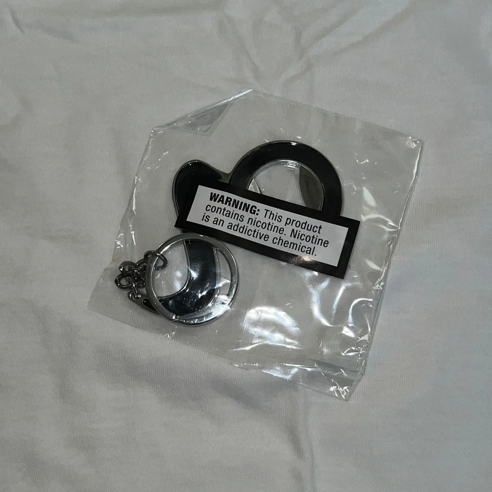 Game cigars T shirt, Beanie, and bottle opener - Picture 4 of 5